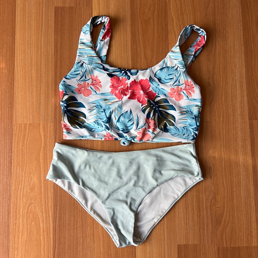 Floral bikini set - high waisted + modest